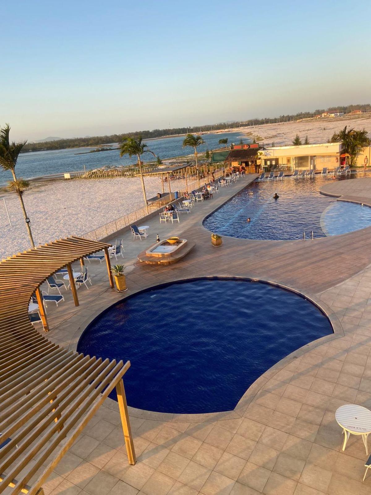 Condominio Golden Lake - Temporada - أرايال دو كابو المظهر الخارجي الصورة